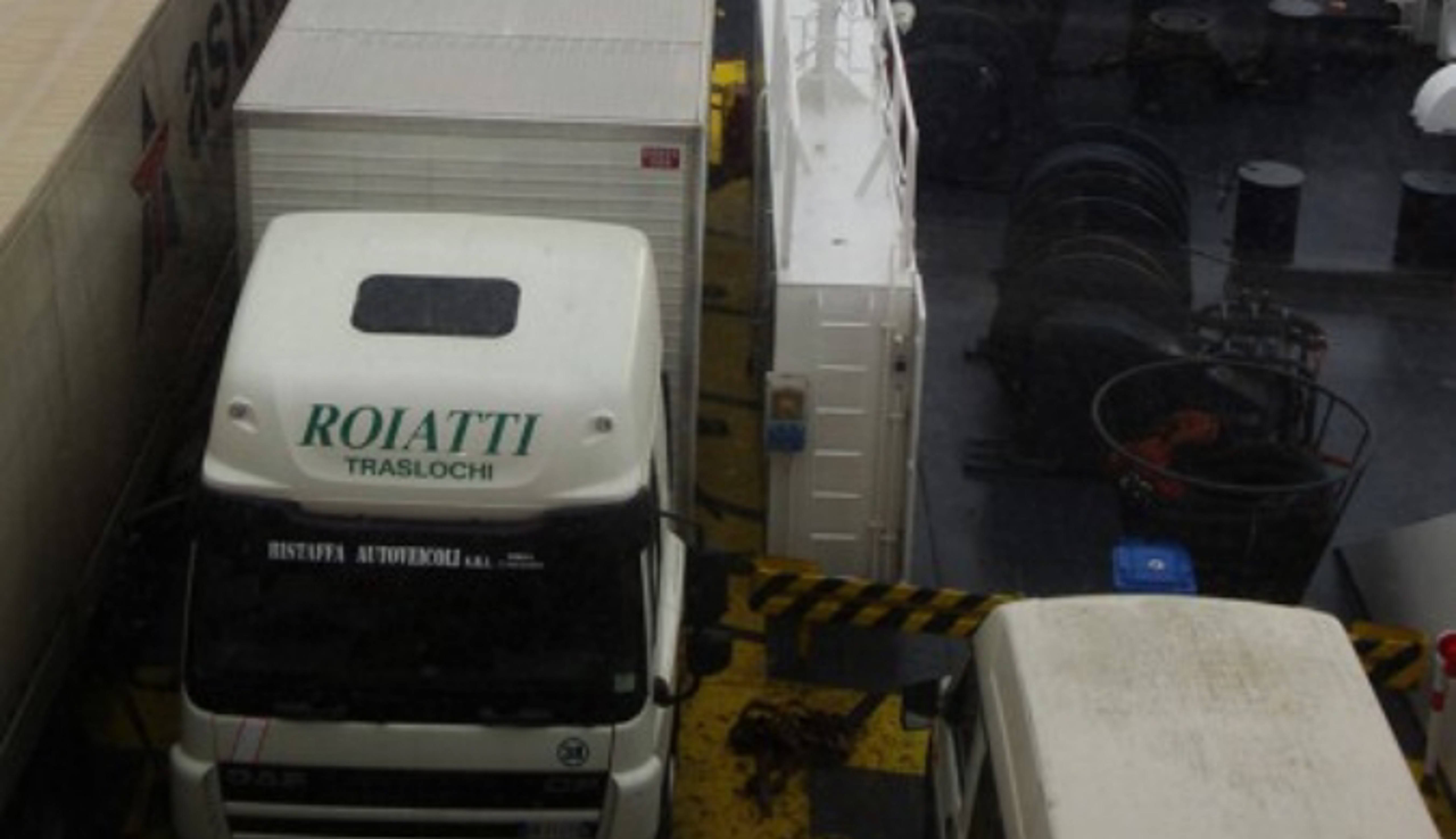 Roiatti Traslocchi Internazionali 002